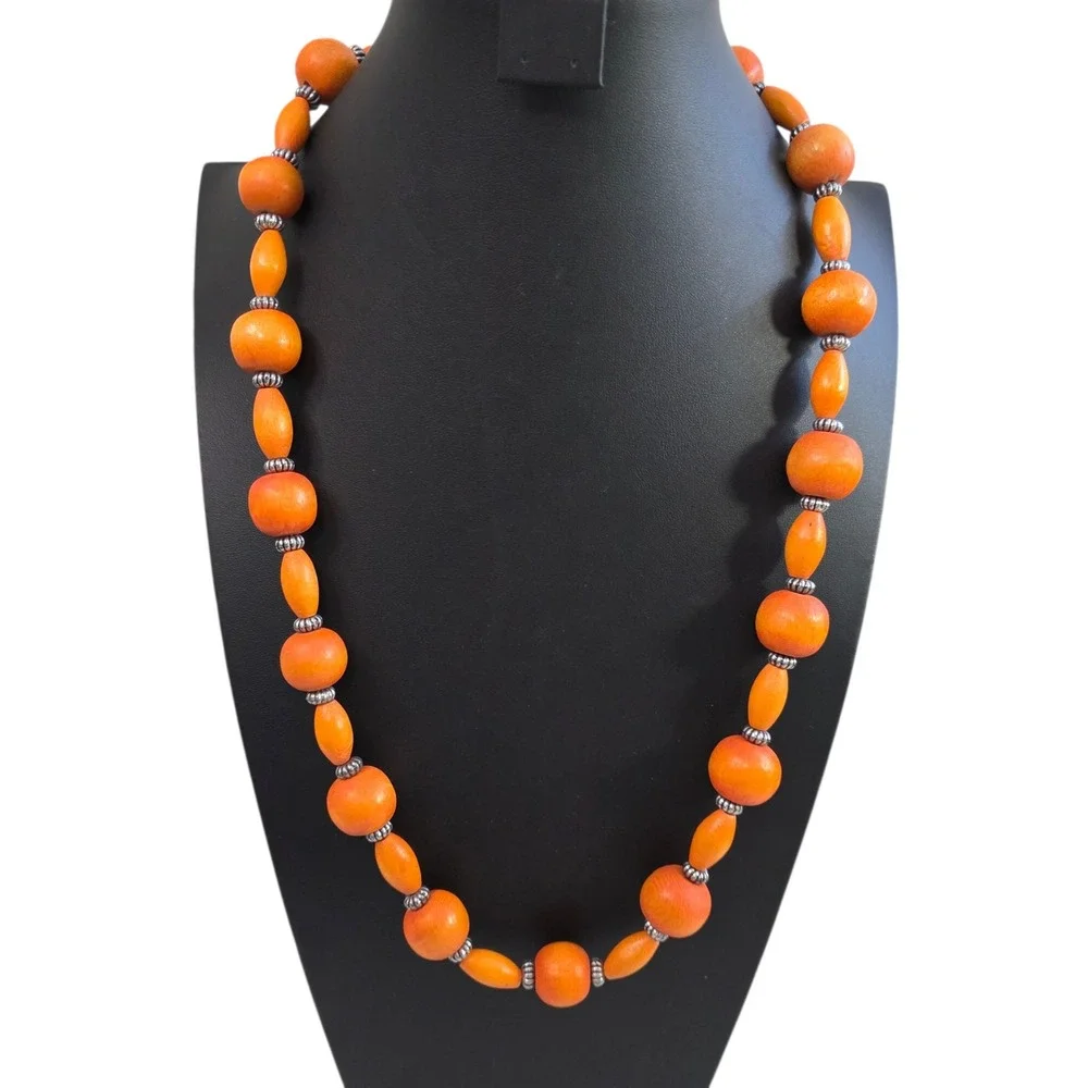 Chunky Statement Orange Necklace Set Carved Animal Pendant Wood Glass Boho Bold - Picture 6 of 7